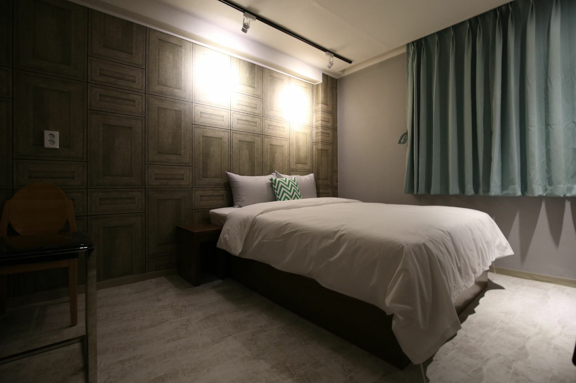 Hotel Blanc In Cheongju Exteriör bild
